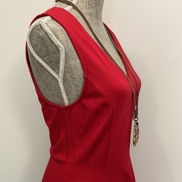 Black SWAN Red Fit an Eyelet Flare Sleeveless Dress Medium​​​​​​​ - Picture 7 of 11